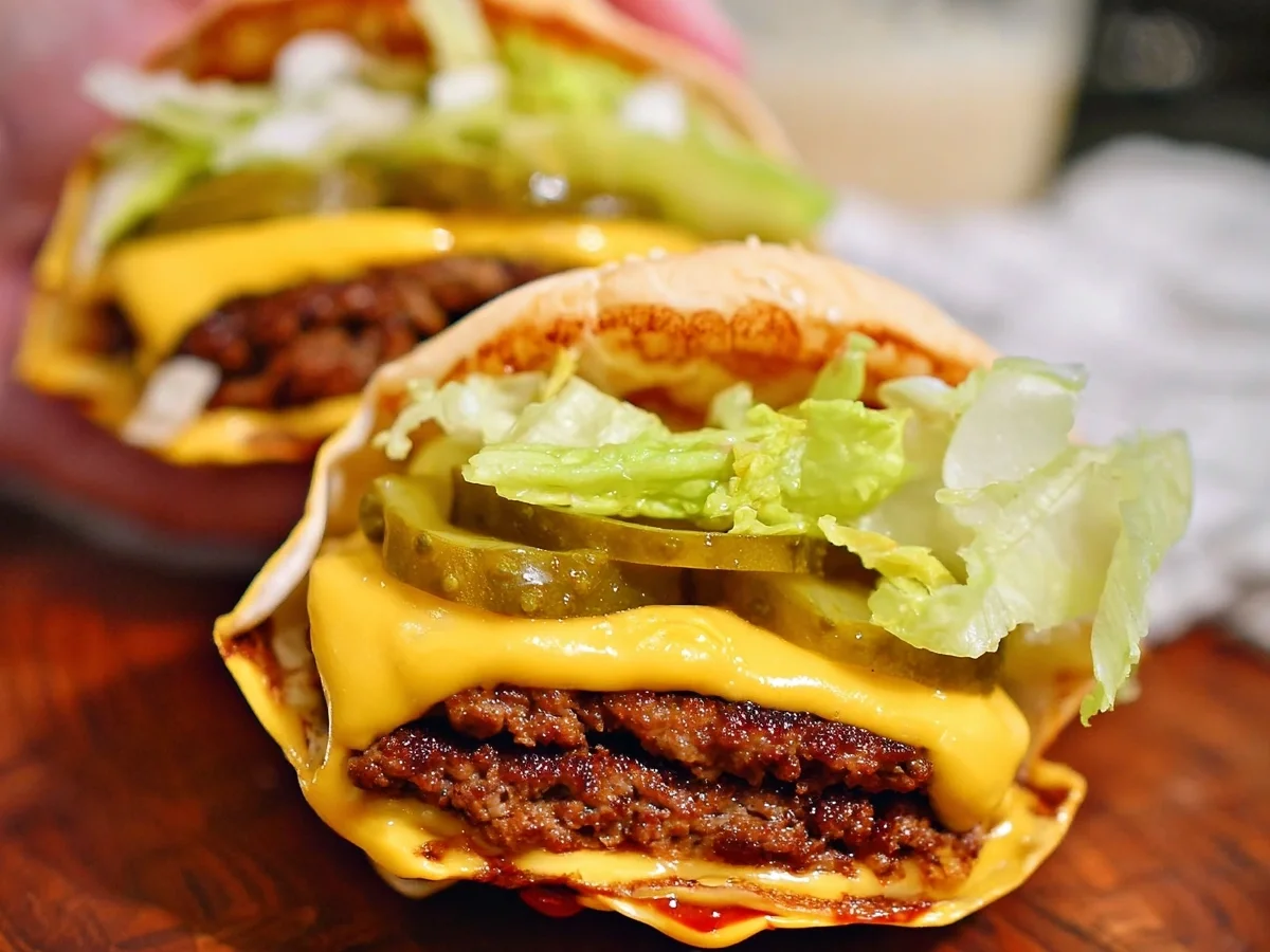 Keto Big Mac Smash Burgers: Easy Low-Carb Recipe - Image 1