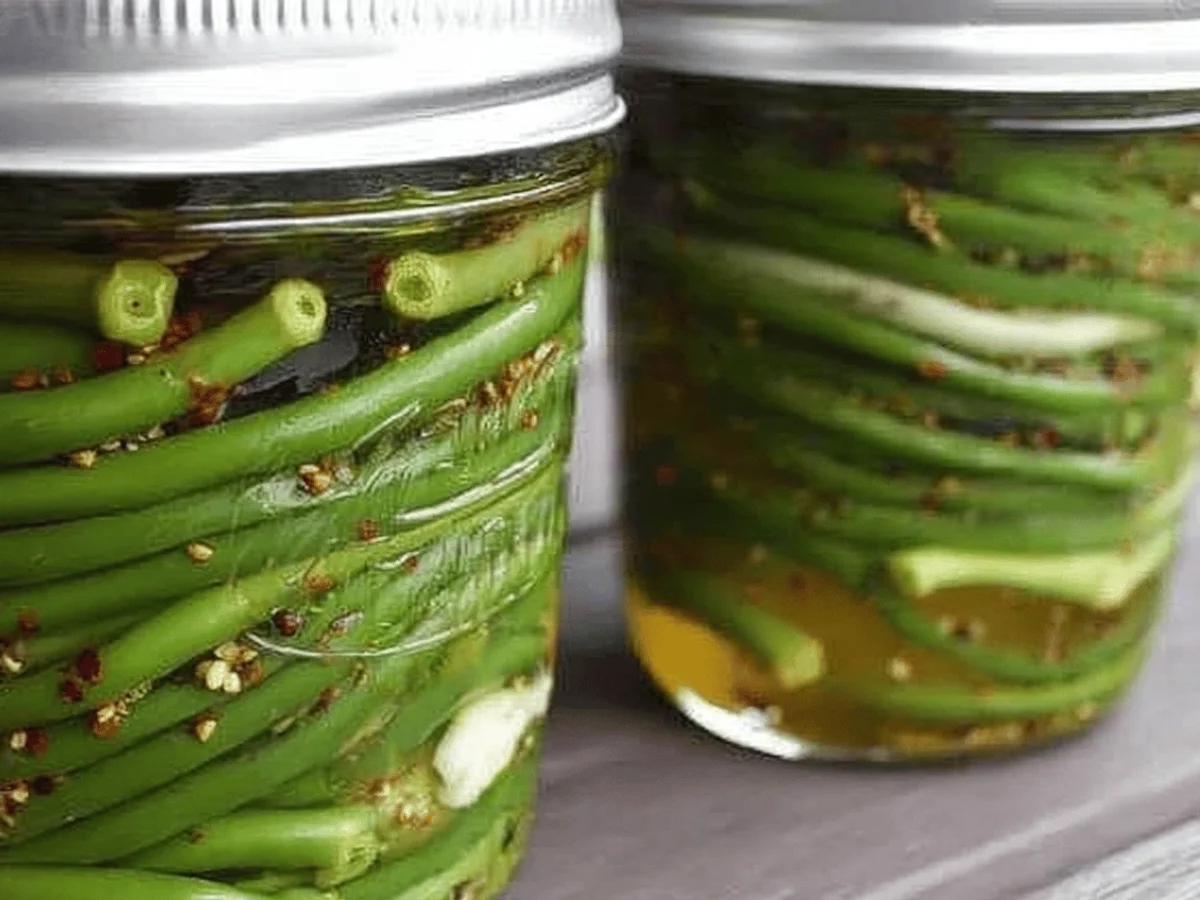 Pickled Garlic Scapes Recipe: A Tangy, Crunchy Delight - Image 1