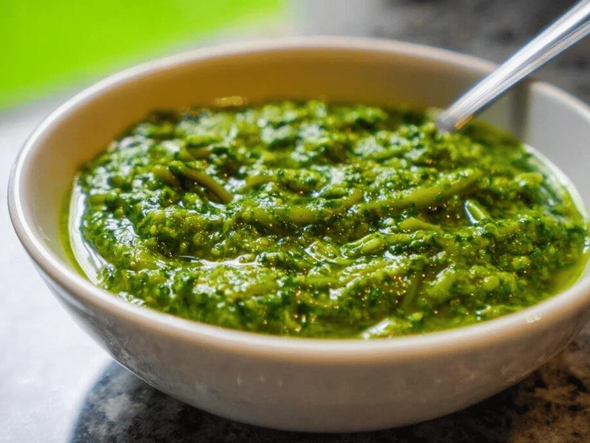 Vibrant Garlic Scape Pesto Recipe - Image 2