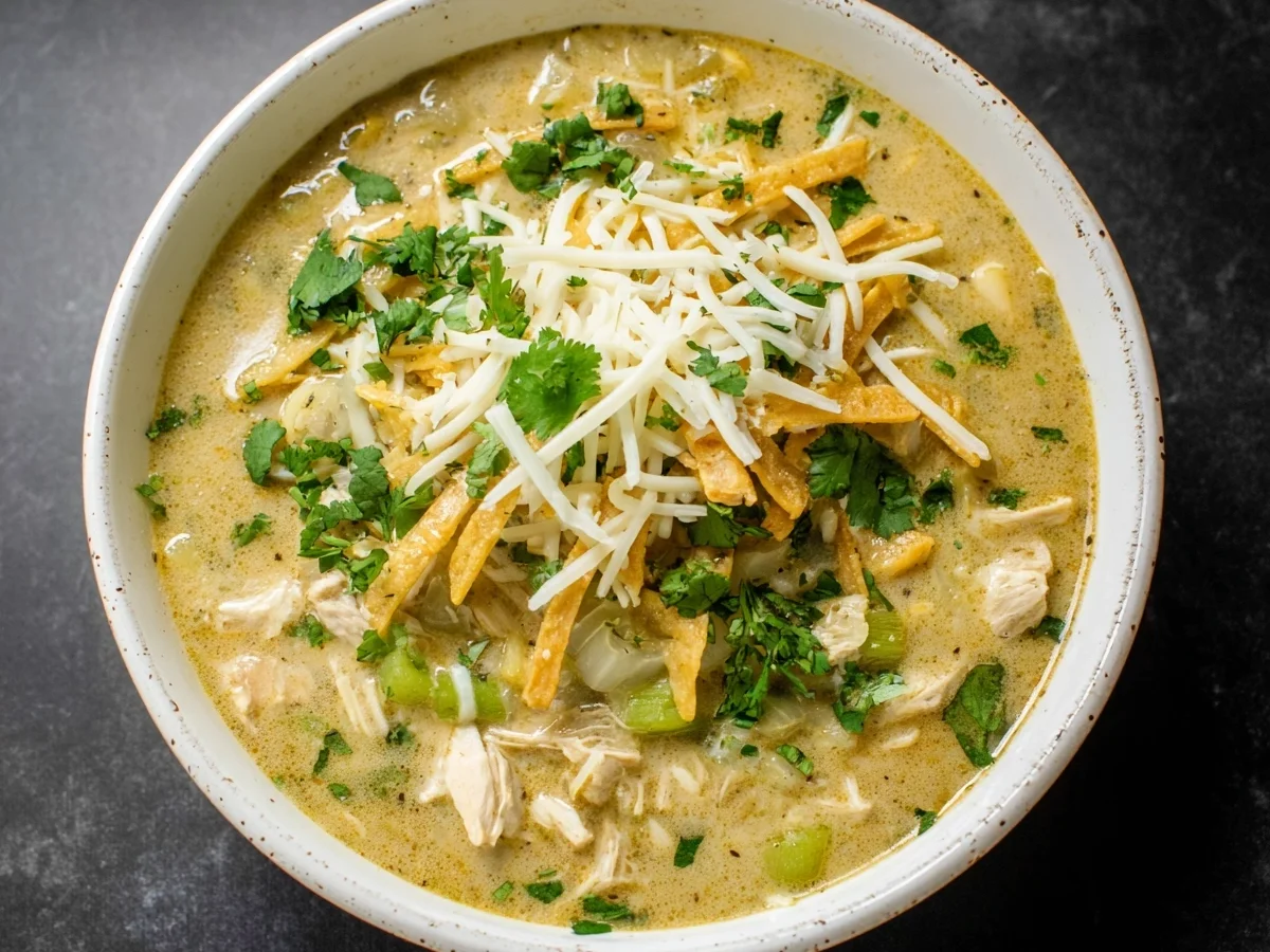 Creamy Green Chicken Enchilada Soup - Featured Image