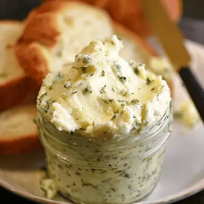 Creamy Italian Garlic Butter Recipe for Every Dish