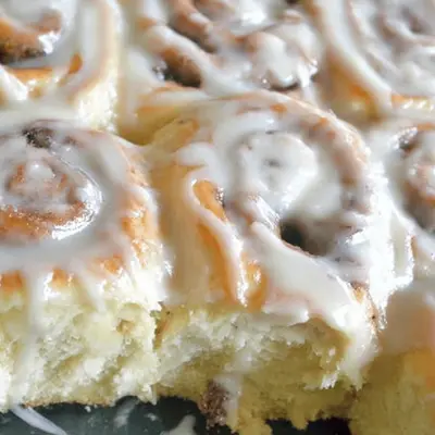 Easy Overnight Cinnamon Rolls Recipe