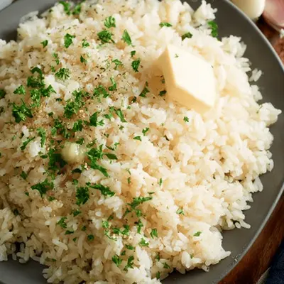 Garlic Butter Rice: A Simple and Flavorful Side Dish Recipe