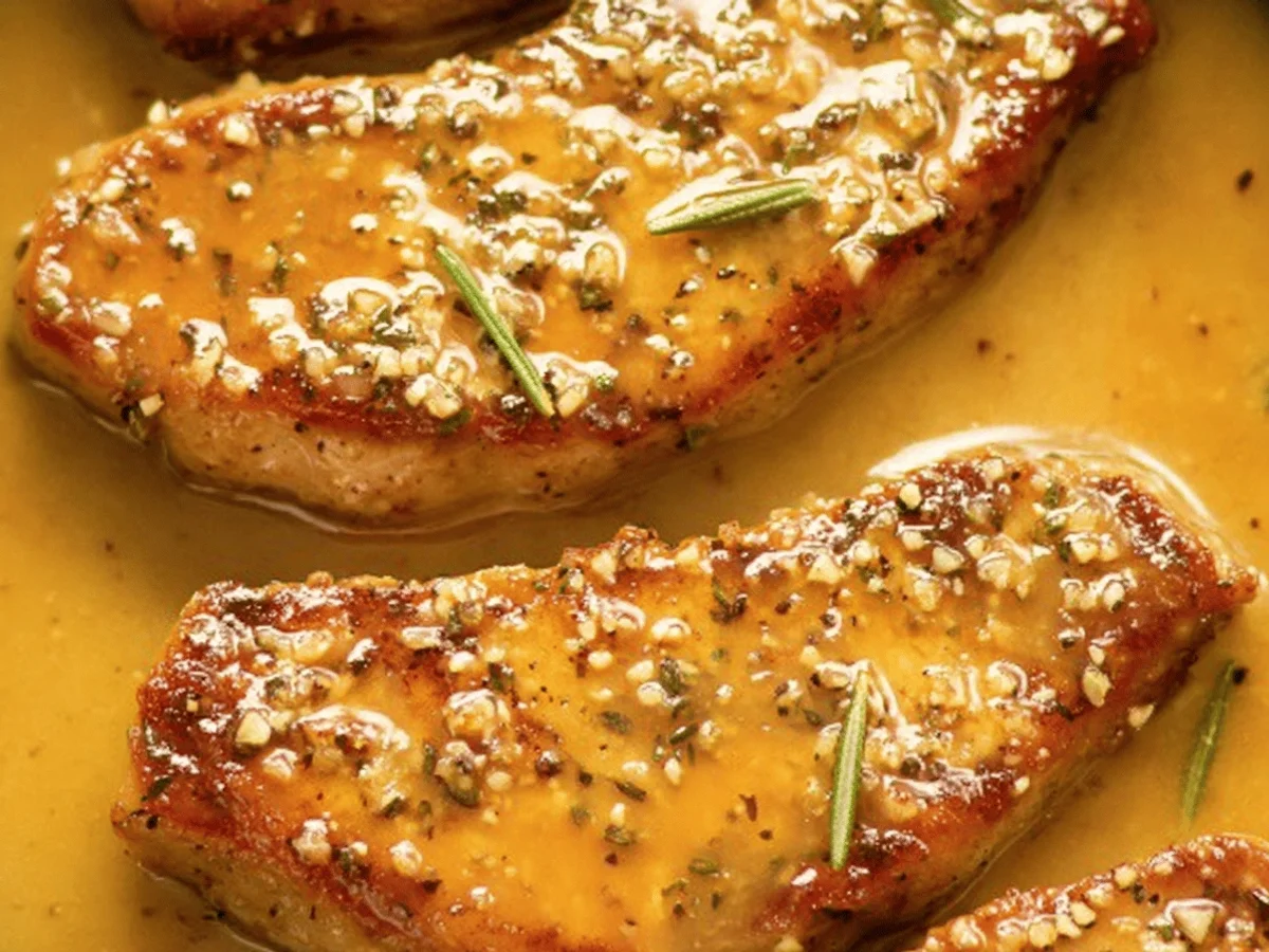 Rosemary Garlic Butter Pork Chops Recipe - Featured Image