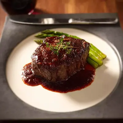 Seared Filet Mignon with Red Chicken Broth Sauce